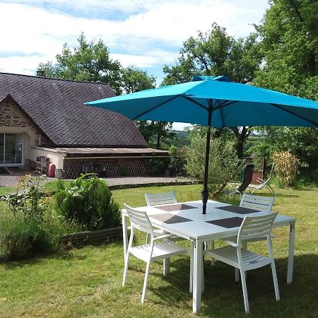 Gite De La Maison Bleue Villa Mirandol-Bourgnounac Esterno foto